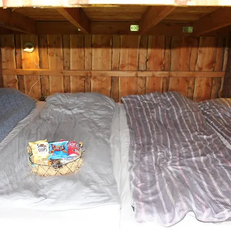Shelterliv Med Luksus, Naervaer Og Vildmarksbad Tente de luxe *