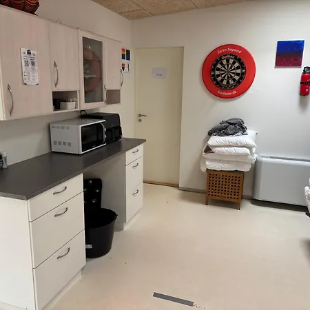 Luksusshelter Med Vildmarksbad Og Udendorsbruser Udlejes 豪华帐篷