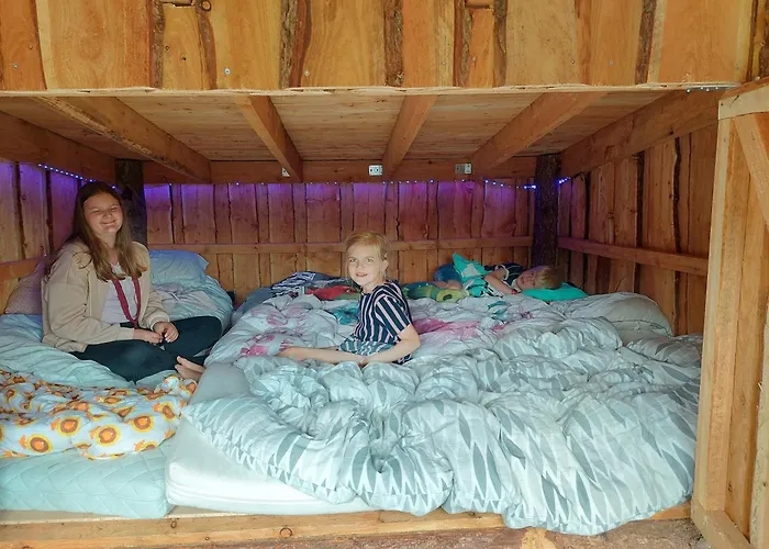 Shelterliv Med Luksus, Naervaer Og Vildmarksbad Flemming